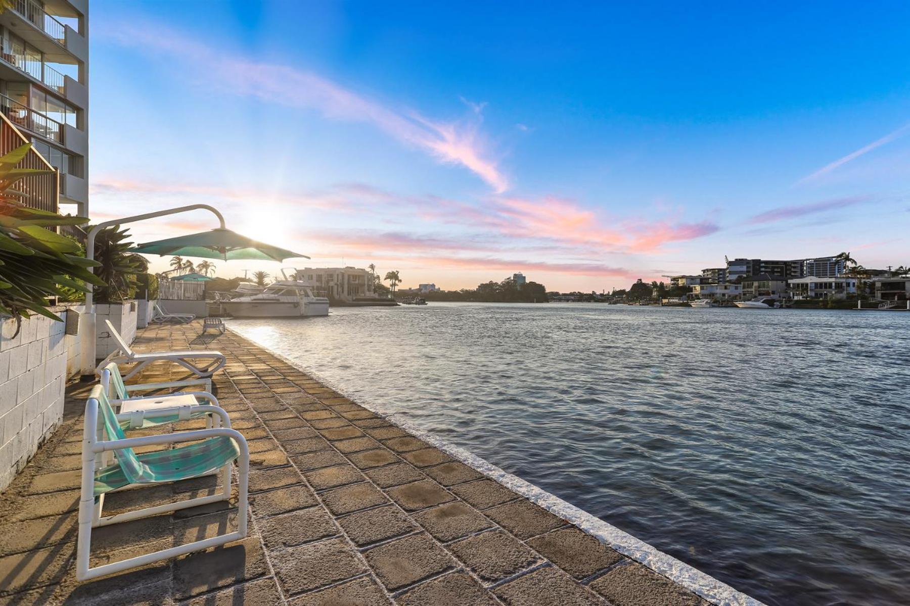 Amazing Water Views Surfers Paradise Голд-Кост Экстерьер фото