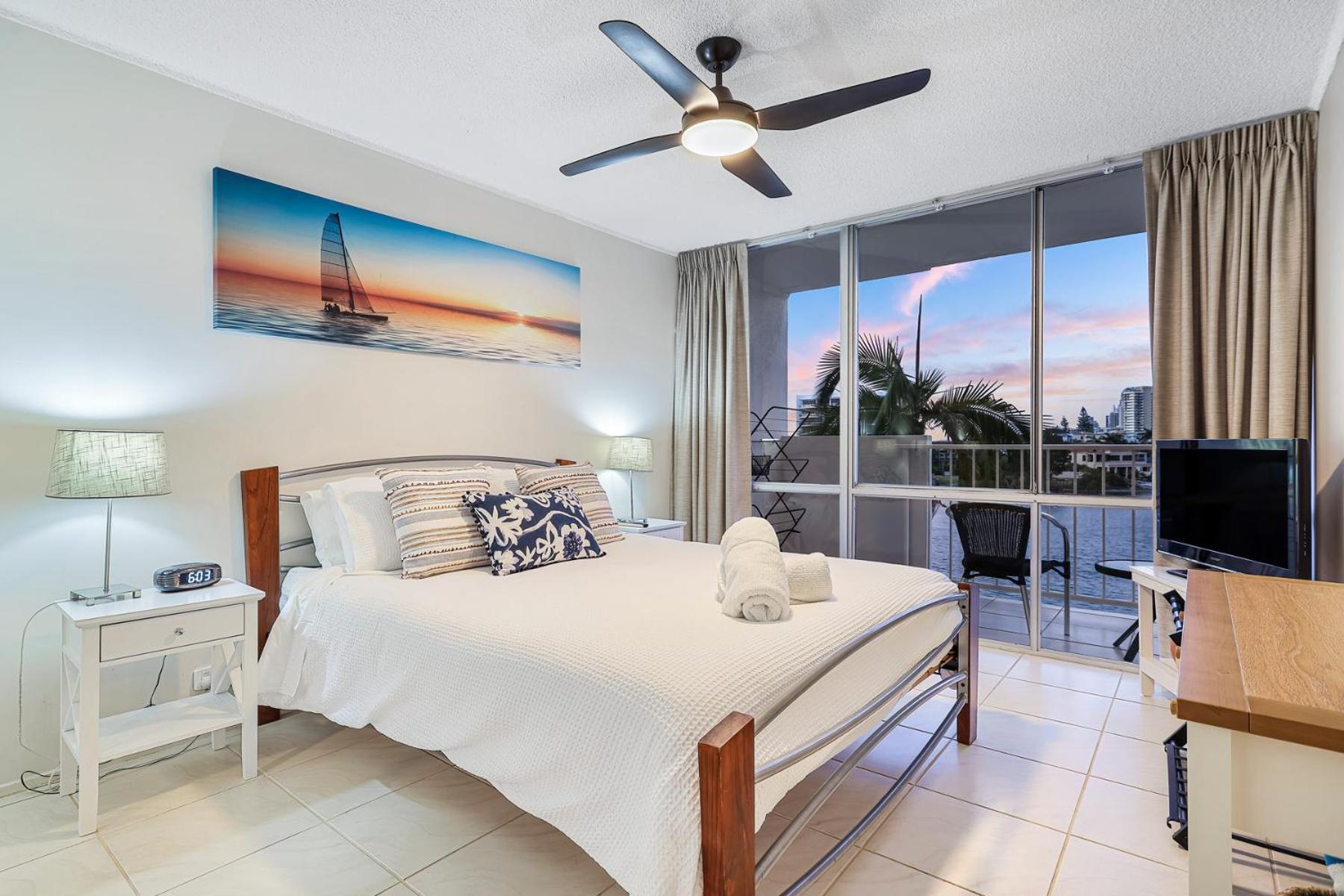 Amazing Water Views Surfers Paradise Голд-Кост Экстерьер фото